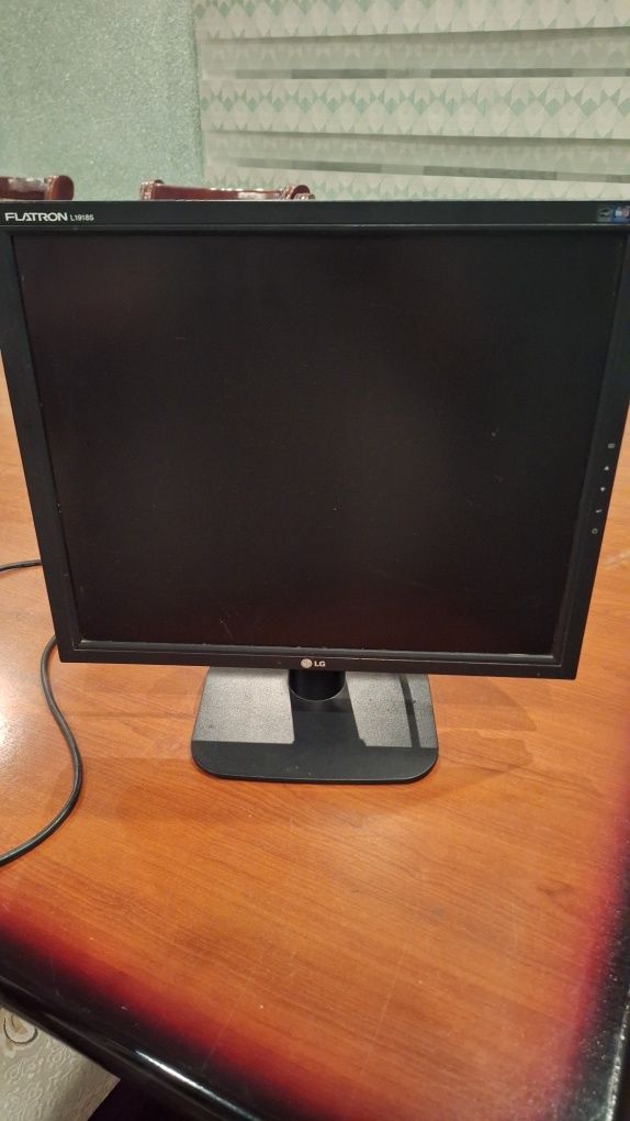 Kompyuter monitori