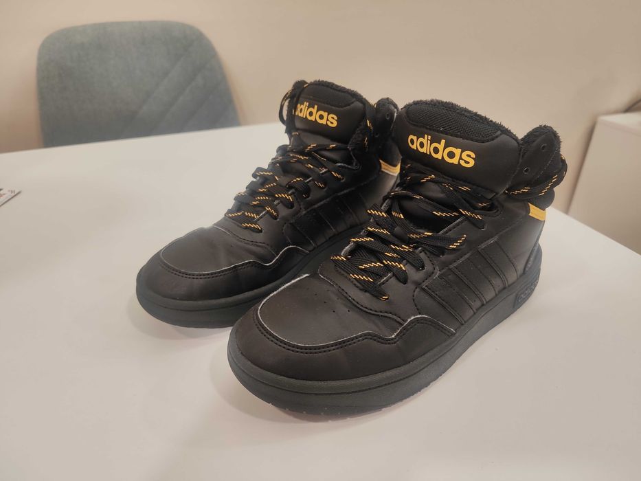 Детски обувки Адидас