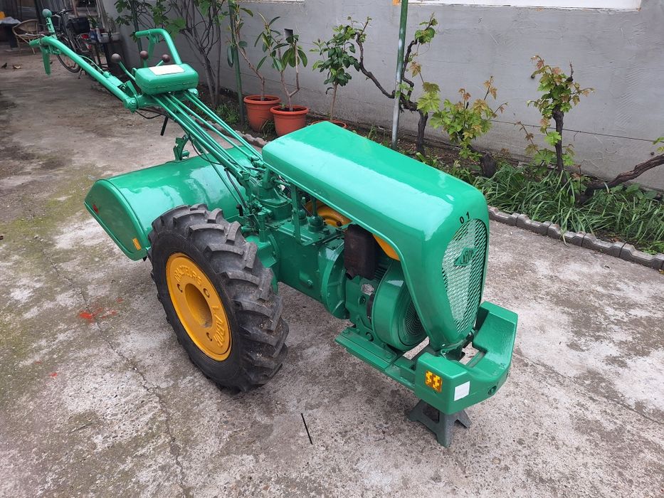 Motocultor labor