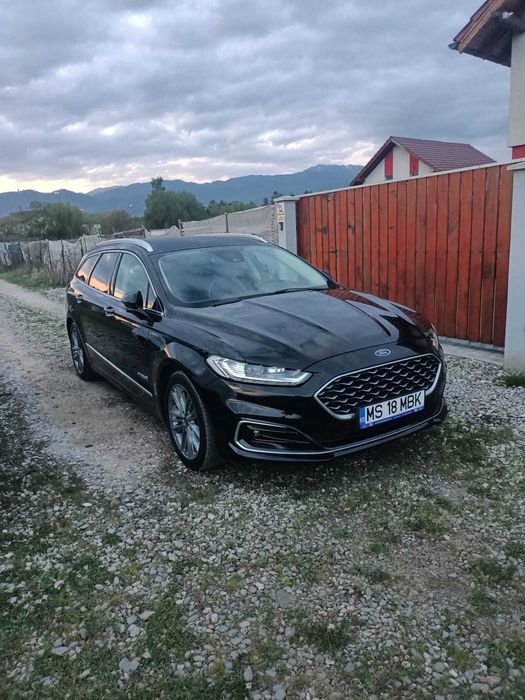 Ford Mondeo Vignale Hibrid 2019, 1999 cm³, 187 CP, 115.000 KM