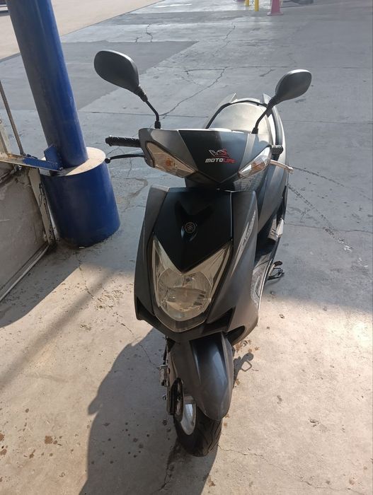 Продаёт сектор 125 кубов