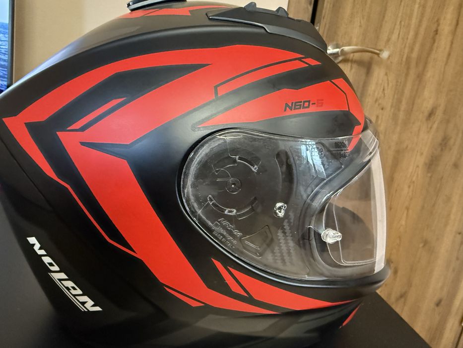 Каска Nolan N60-6 – почти нова
