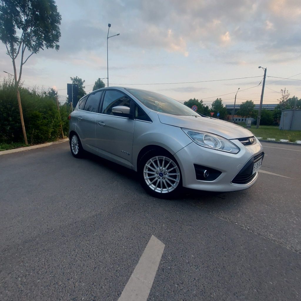 Ford C max full hiybrid se incarca la franare si in mers km reali