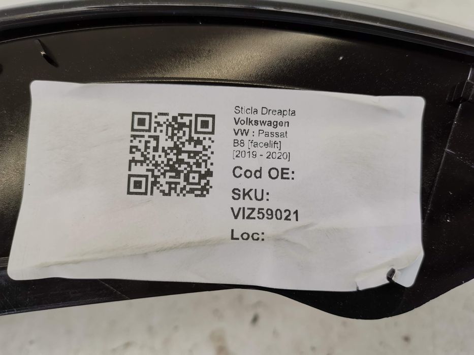 Дясно стъкло Фолксваген / Volkswagen VW Passat B8 [фейслифт] [ - ] Ори