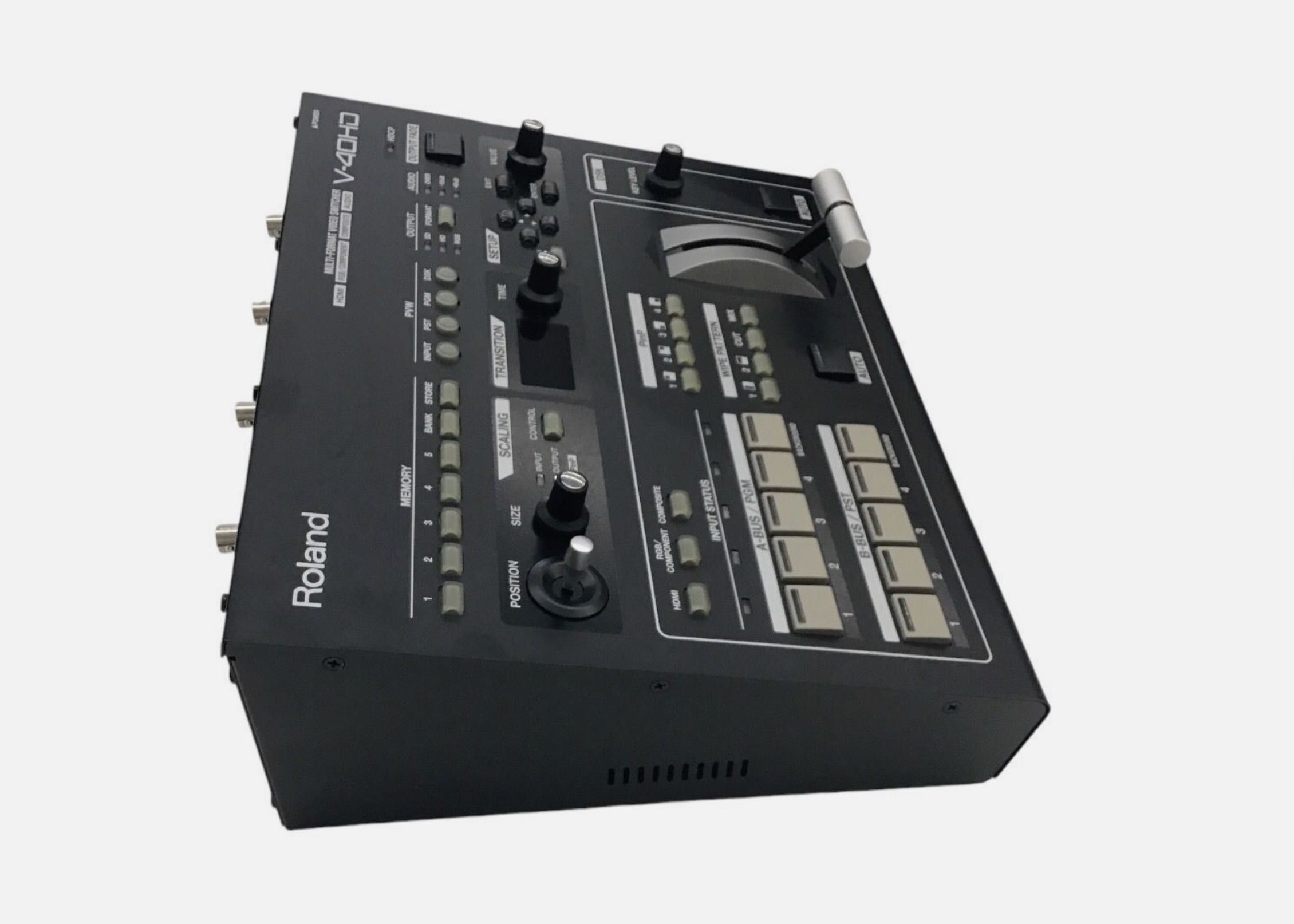 Пулт Roland V-40 HD Multiformat