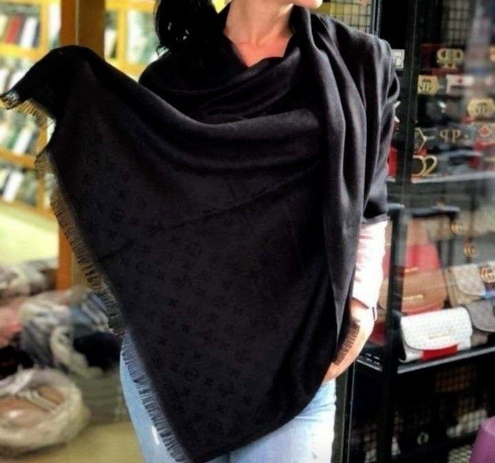 Esarfe/saluri unisex, diverse culori, super calitate