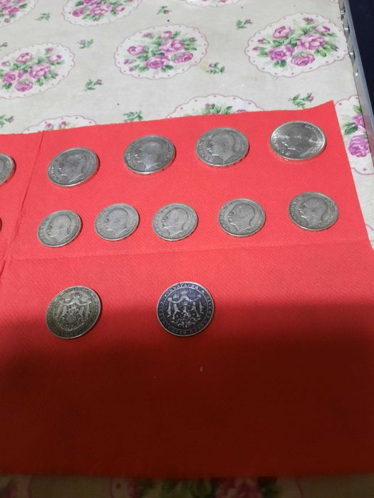 Продавам стари монети Царство България левове