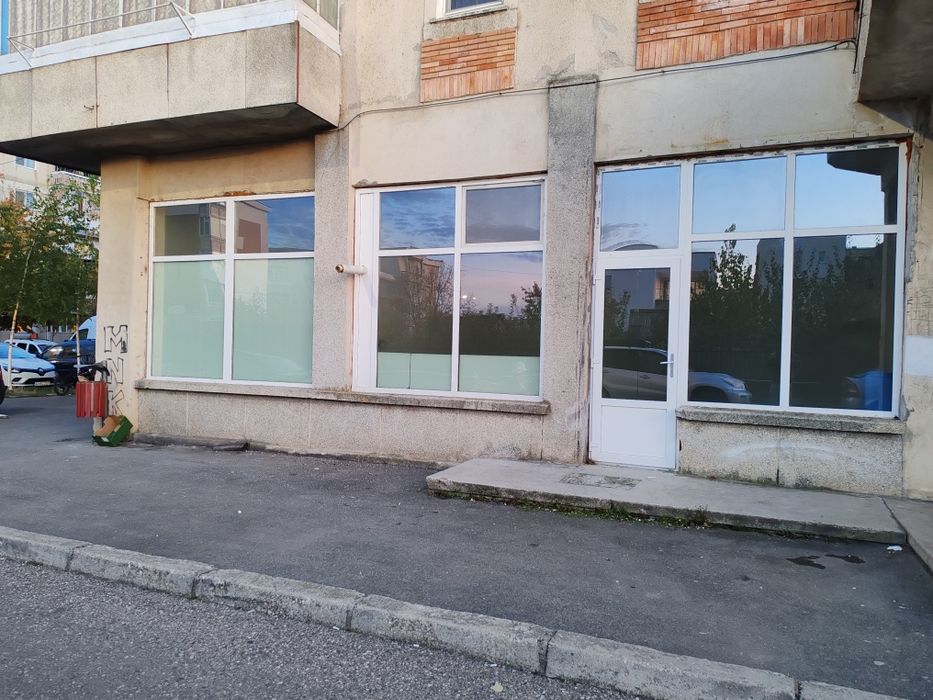 Inchiriez Spatiu Comercial / 48 mp / Zona Piata