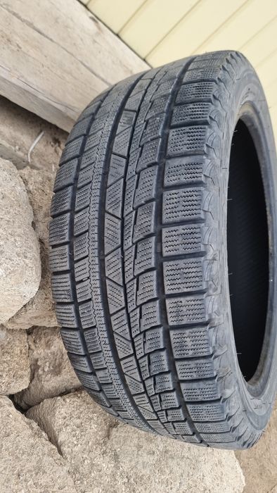 Зимние шины комплект