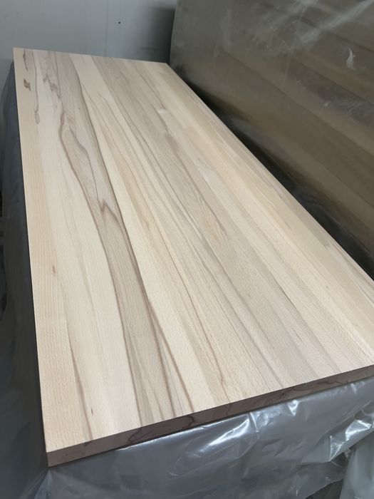 Бук мебельный щит цельноламельный 20/40 мм.