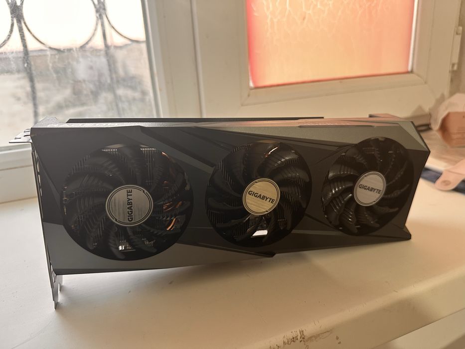 Видеокарта Radeon RX 6700 XT 12 ГБ (GV-R67XTGAMING OC-12GD