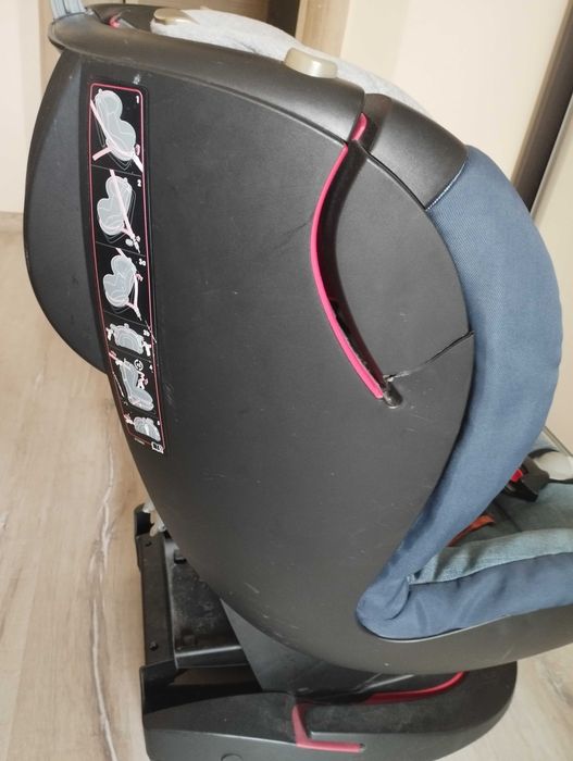 Продавам столче за кола Maxi cosi