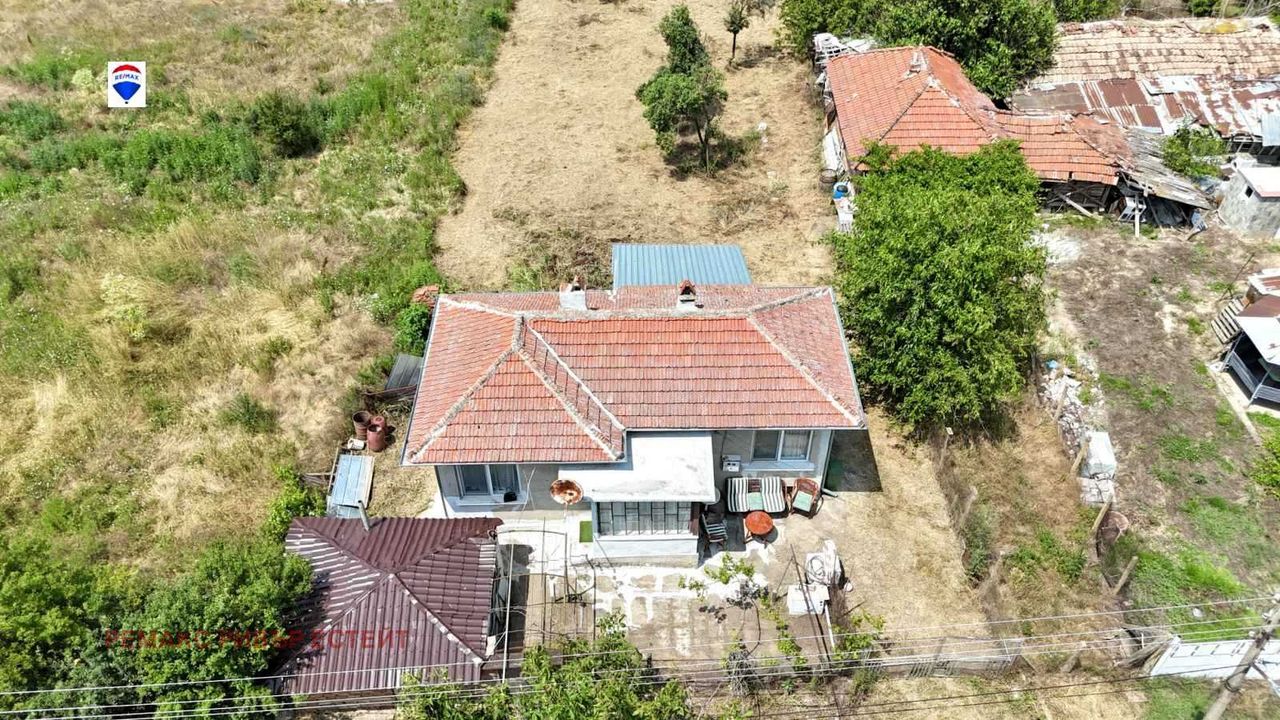 Продава се Къща в с. Голямо Враново, Област Русе - 52 кв.м за 856 €/кв.м - Снимка #3
