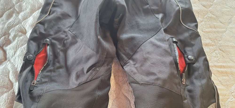 Мотопанталон AKITO