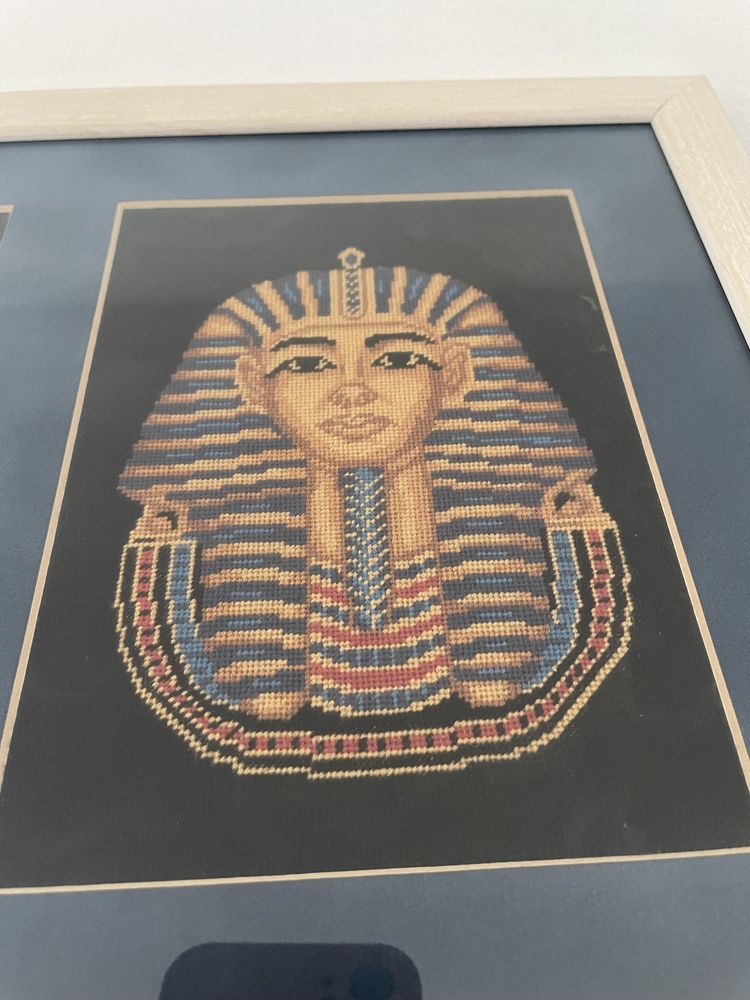 Goblen Nefertiti si Tutankamon