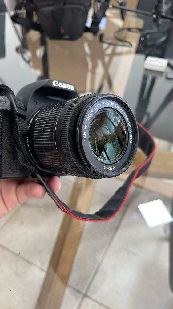 Canon За Снимки и Видеа