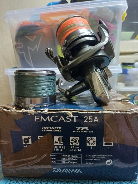 mulineta feeder, crap: Daiwa Emcast 25A
