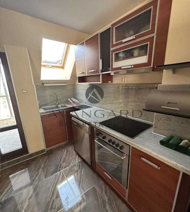 Продава се Тристаен апартамент в Пловдив, Център - 200 кв.м за 1173 €/кв.м - Снимка #3