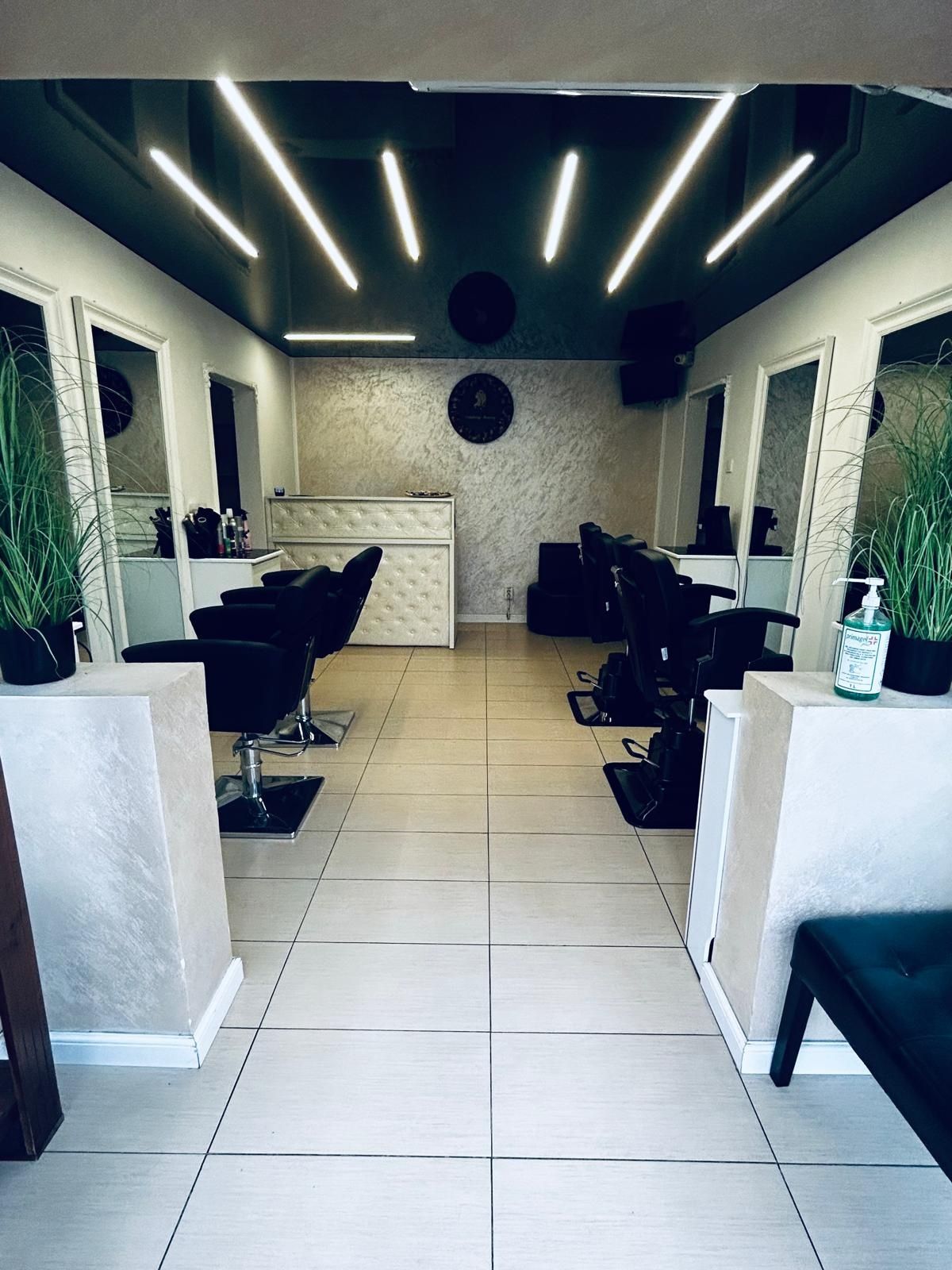 Afacere la cheie - Salon de înfrumusețare / Zonă centrală