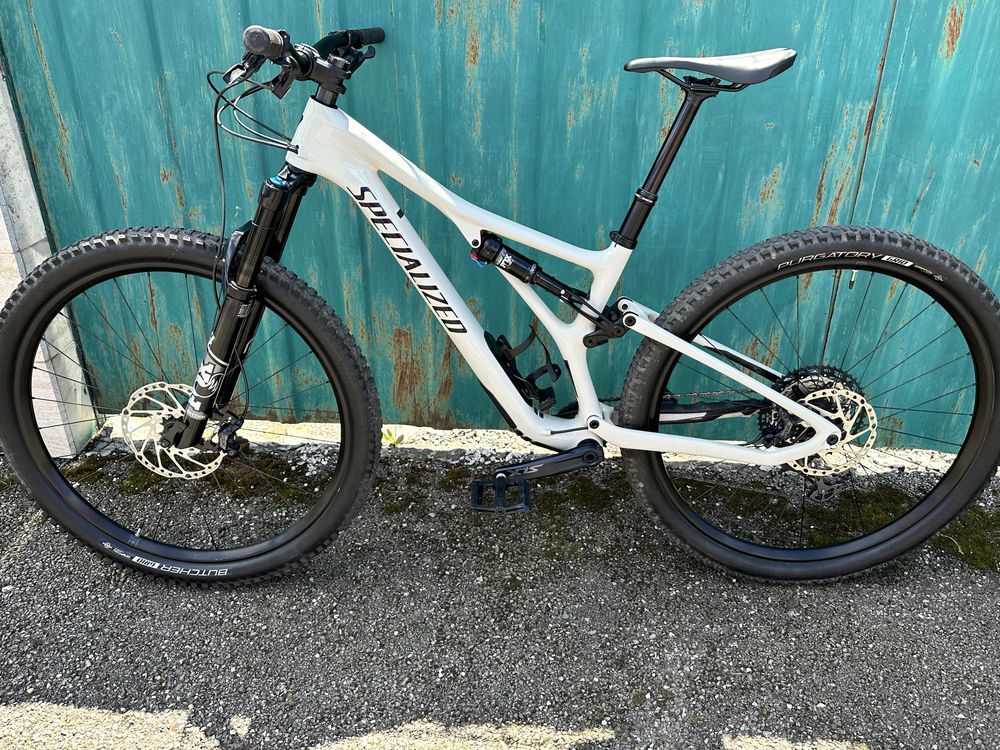 Bicicleta specialized full suspension carbon