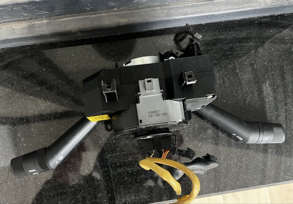 Превключвател за волан комбиниран Fiat Grande Punto 2009