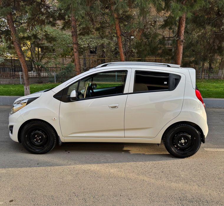 Chevrolet Spark 4-позиция