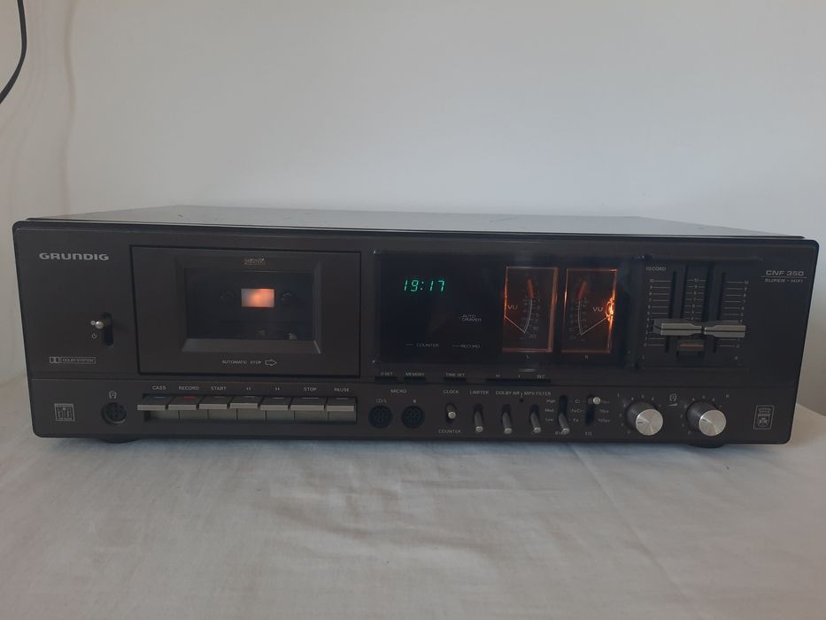 Casetofon deck Grundig CNF-350