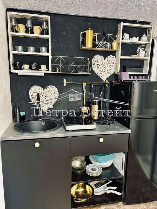 Продава се Двустаен апартамент в Варна, Гръцка махала - 60 кв.м за 2484 €/кв.м - Снимка #10