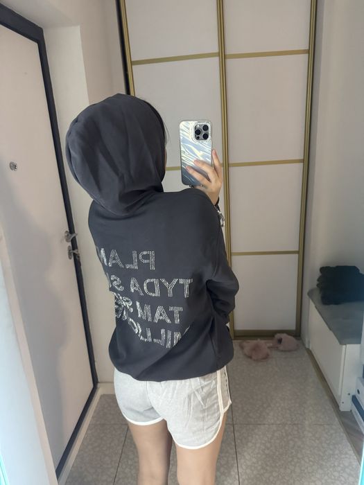 Толстовка очень удобный, красивый 1/1 как фотке