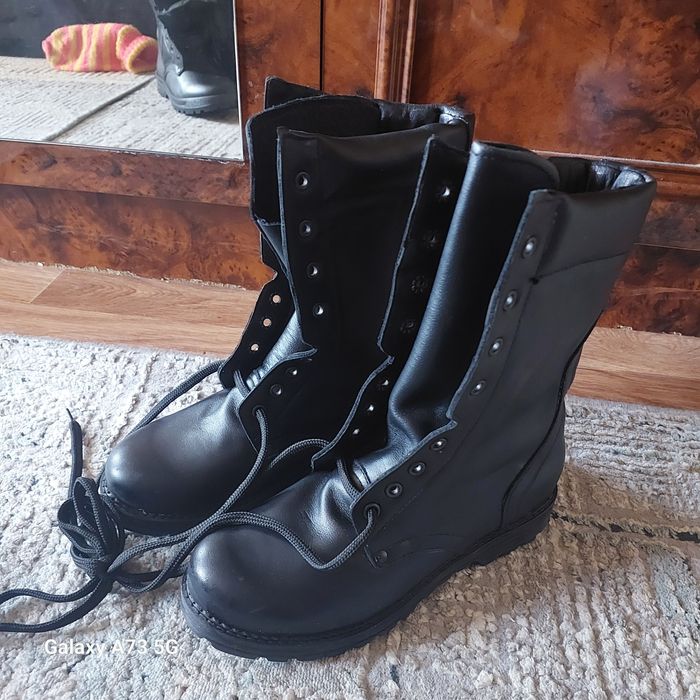 Продам летние женские берцы