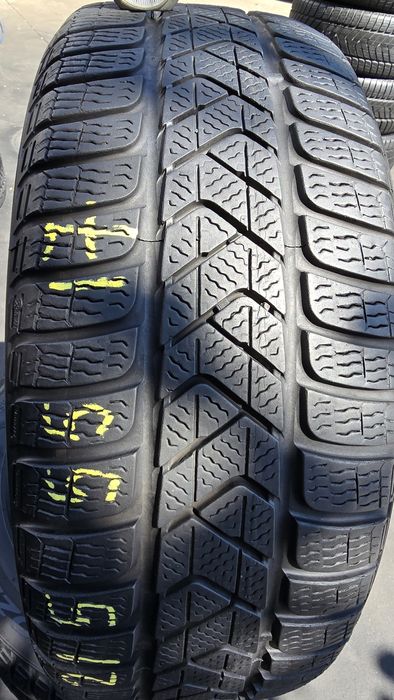 4 anvelope iarnă Pirelli 215/55/17 - transport gratuit