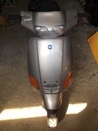Скутер Piaggio ZIP 50cc 2T (НА ЧАСТИ)