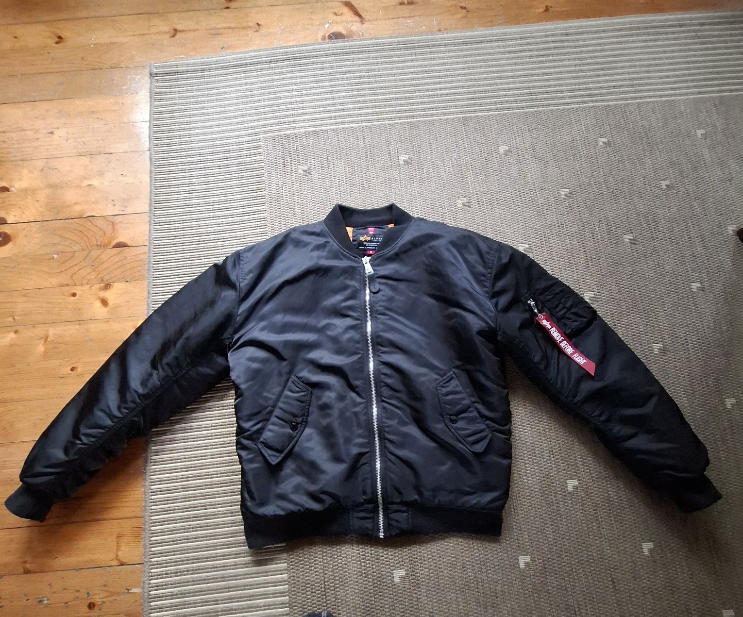 Бомбър яке Alpha Industries M/L