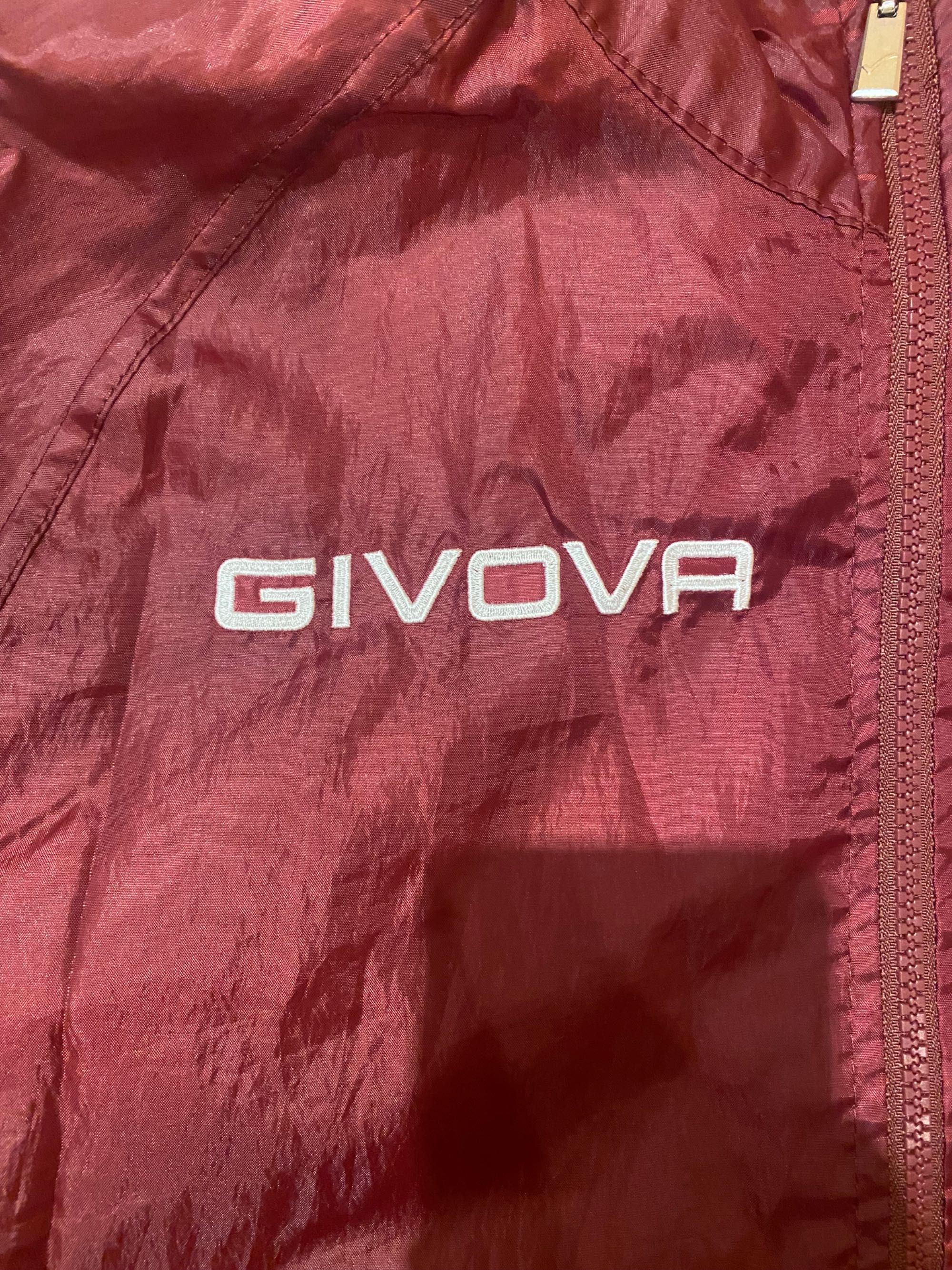 Ветровки Givova 2 бр. 20 лв