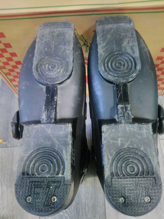 Clapari ski Full Tilt Classic Mondo 30.5 Freestyle