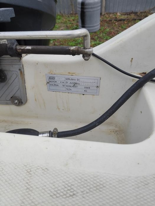 Barca motor SI periodic