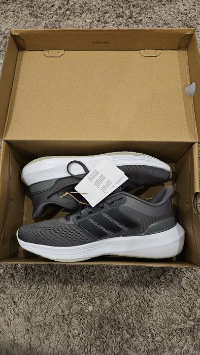 Кроссовки Adidas ULTRABOUNCE