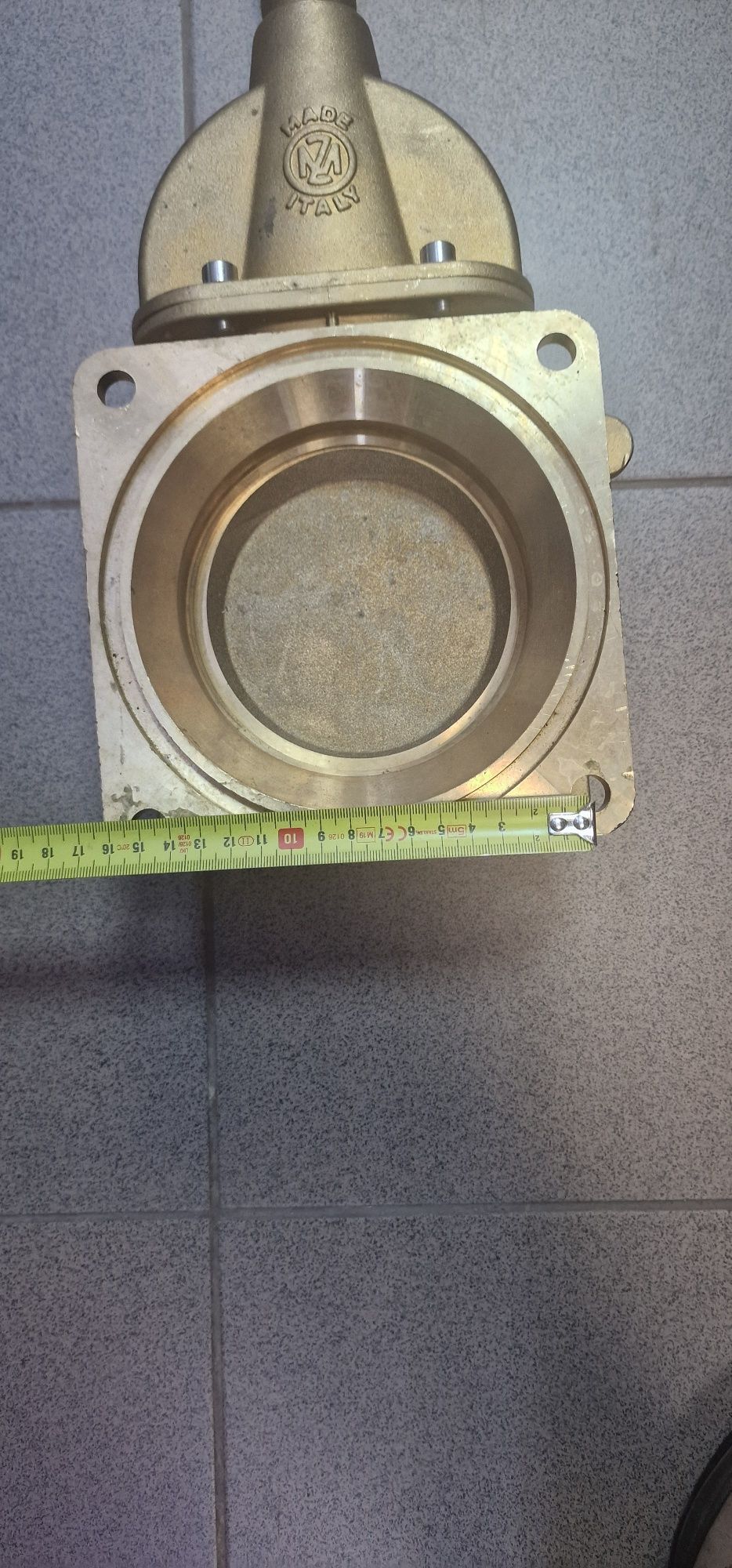 Vana robinet vidanja 6 toli cu filete pe ambele părți import Italia pe