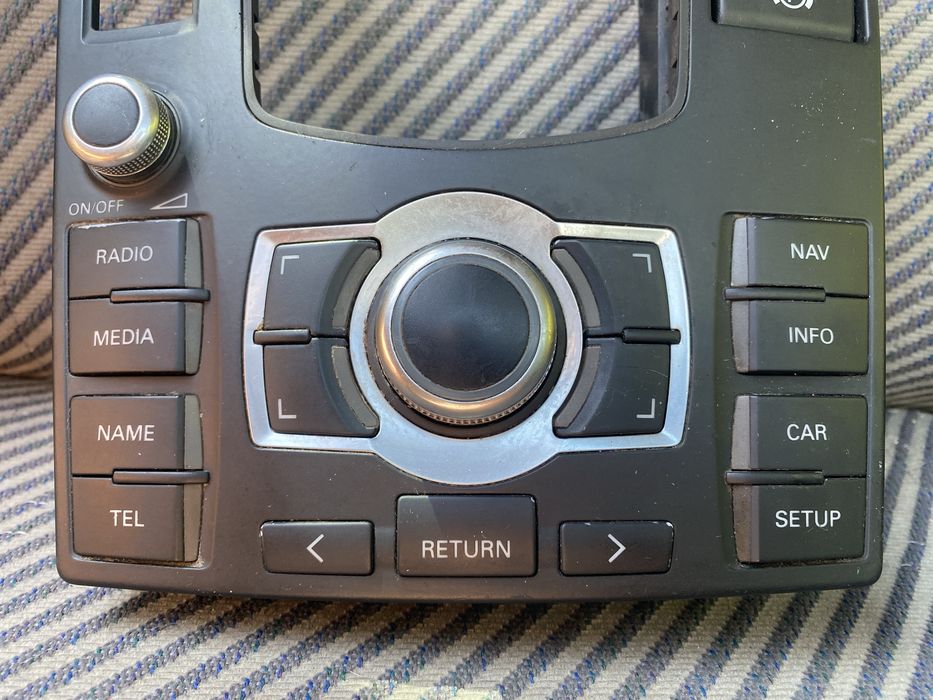 MMI конзола Audi A8 D3 Start-stop