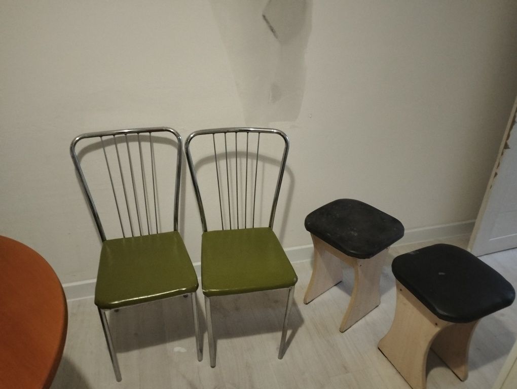 стол со стульями
