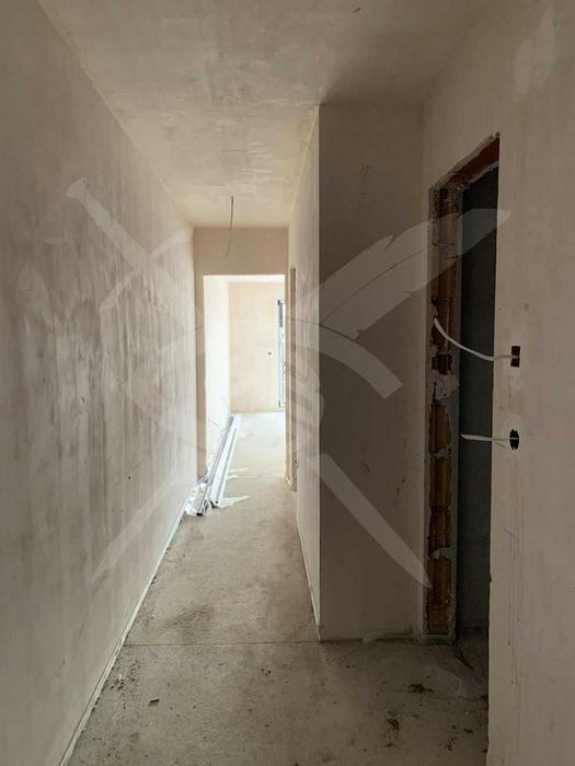 Продава се Тристаен апартамент в Варна, Бриз - 105 кв.м за 2096 €/кв.м - Снимка #4