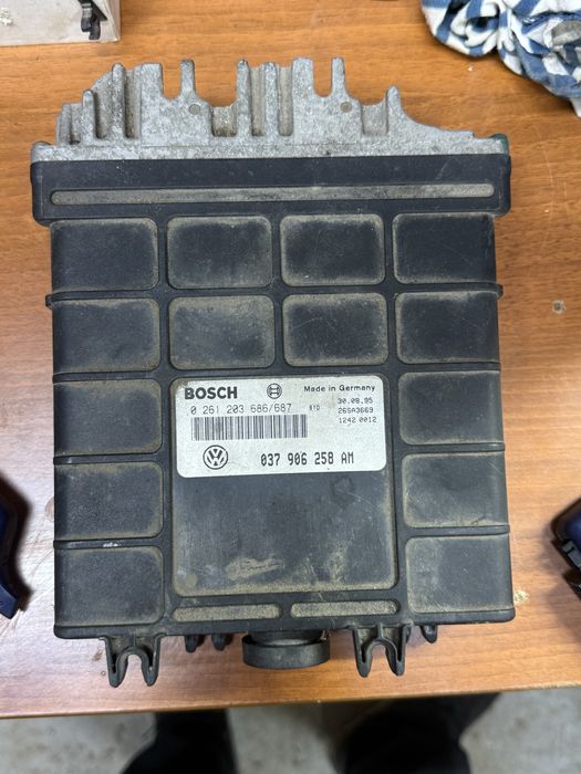 ЭБУ с номером 037 … 258 АМ