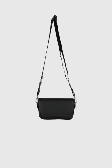 НОВО! ЛИКВИДАЦИЯ! Мини дамска чанта в черно