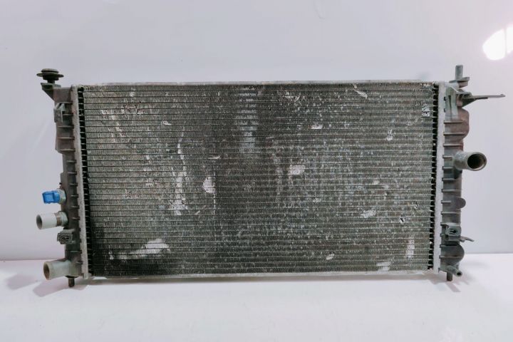 Radiator Racire Apa 52466895 Opel Vectra C seria