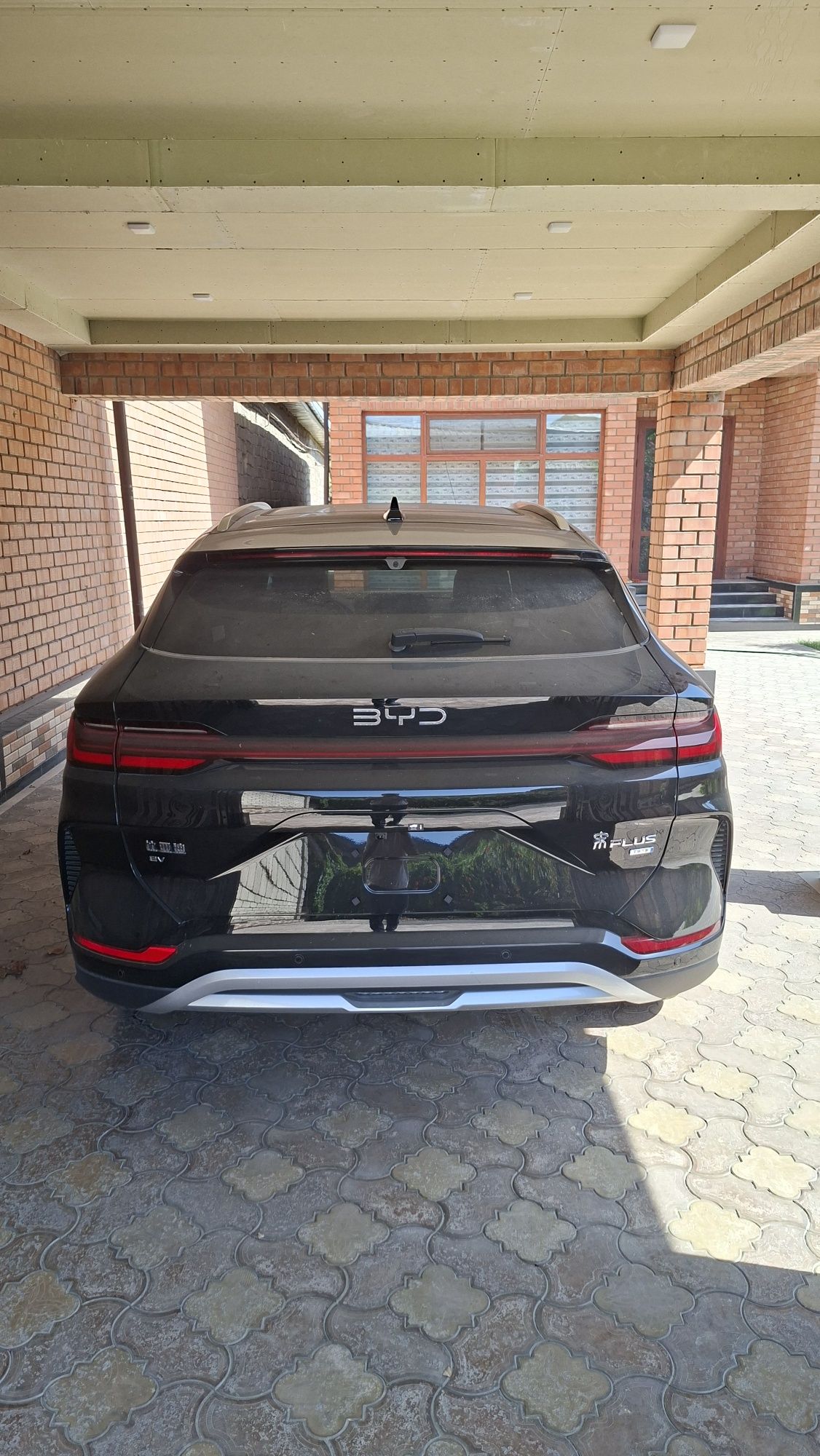 Byd song plus champion 605km smart Drive  сотилади  номер такилган