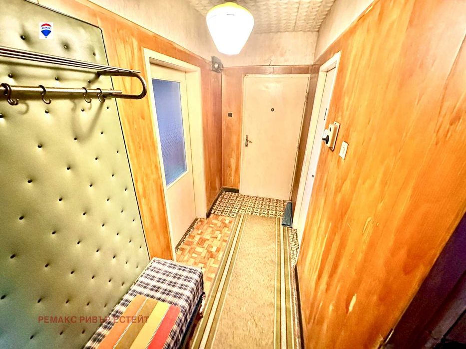 Продава се Тристаен апартамент в Русе, Здравец Изток - 72 кв.м за 999 €/кв.м - Снимка #3