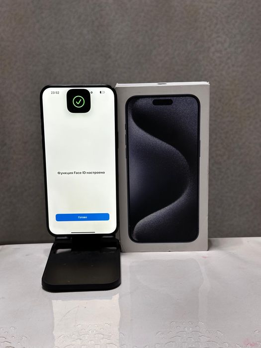 IPhone 15 pro max 256 gb e-sim