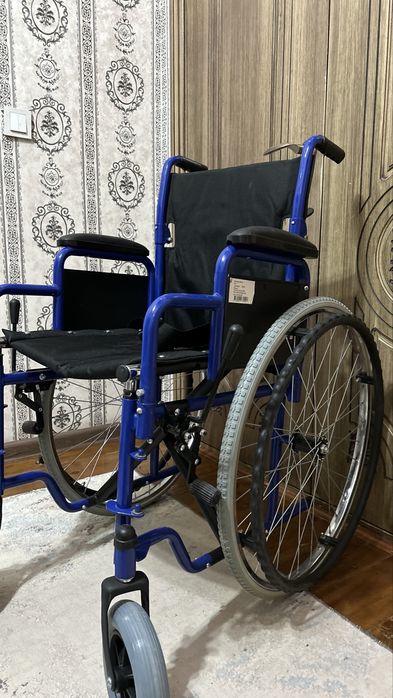 Инвалидный коляска