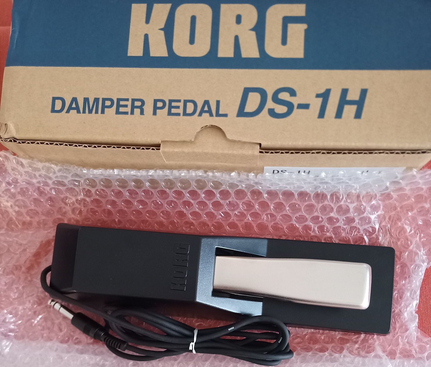 Vind pedală Damper Korg DS1H nouă