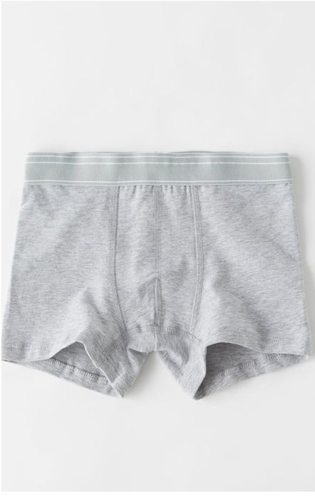 Продавам детски боксерки 12 броя на фирмата Зара